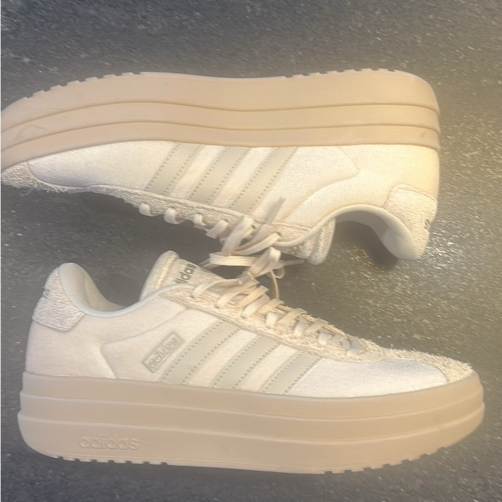 Adidas Women's White and Cream Platform Sneakers